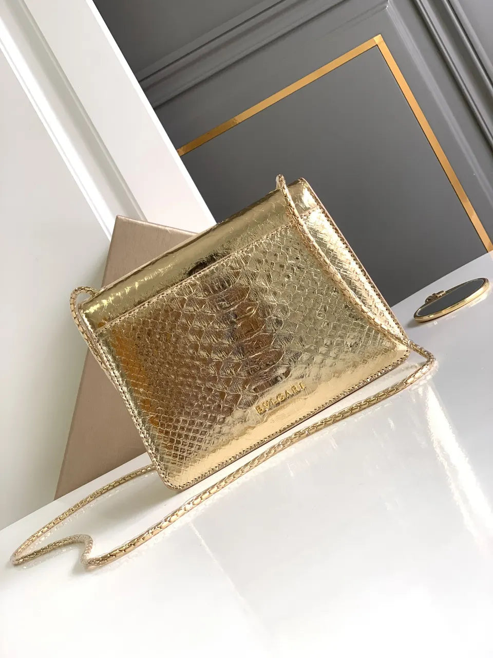 serpenti Bvlgari Gold Python Bag - Hình 3