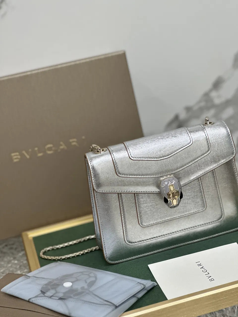 Bulgari Silver Chain Bag - Hình 2