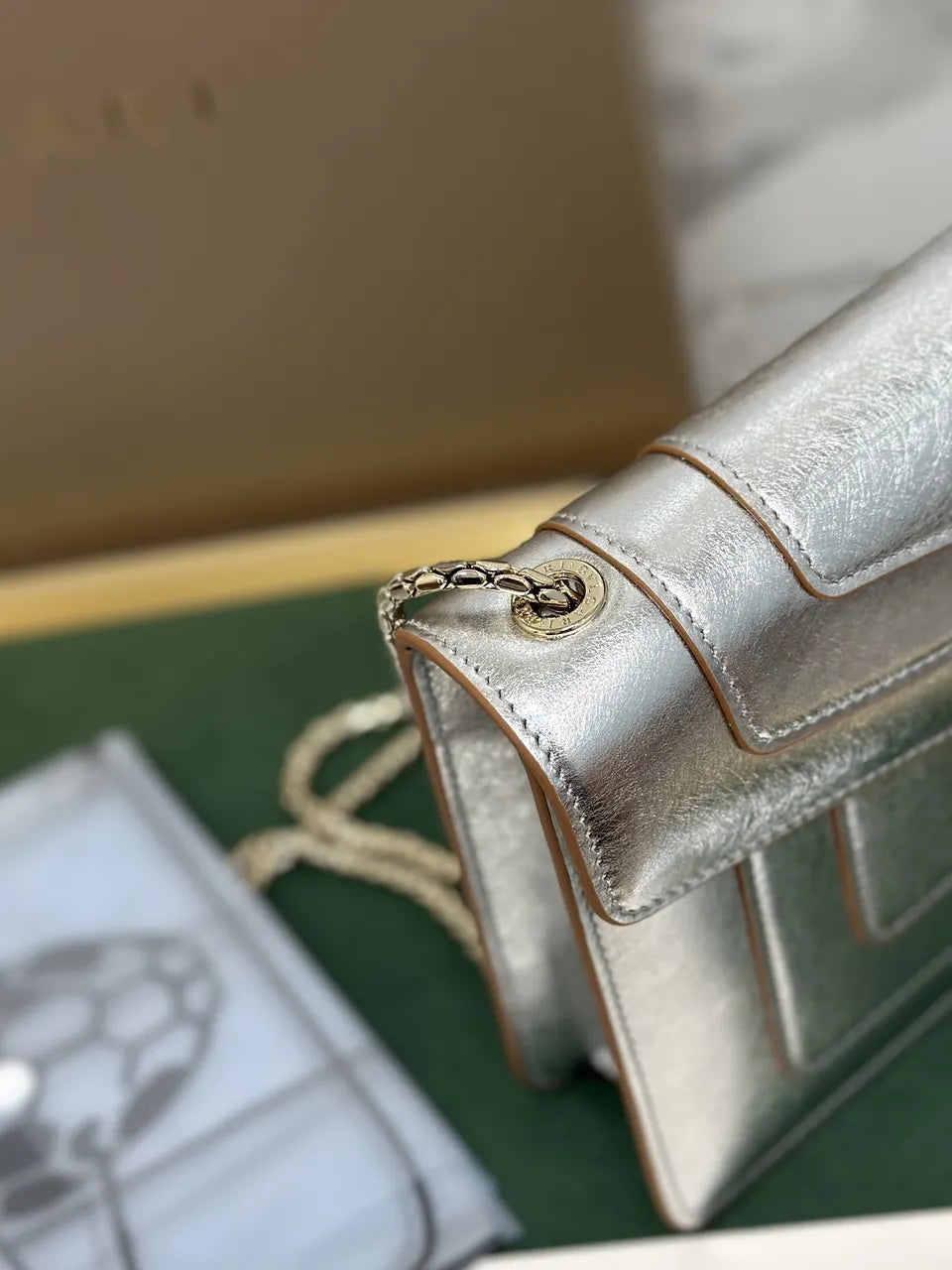 Bulgari Silver Chain Bag - Hình 7