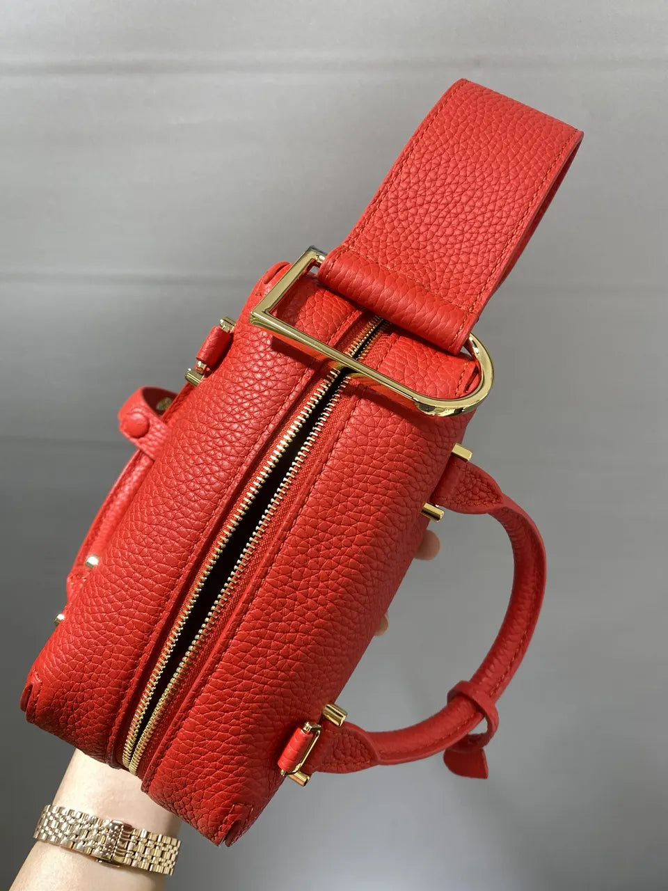 Loro Piana Red Bowling Bag - Hình 7