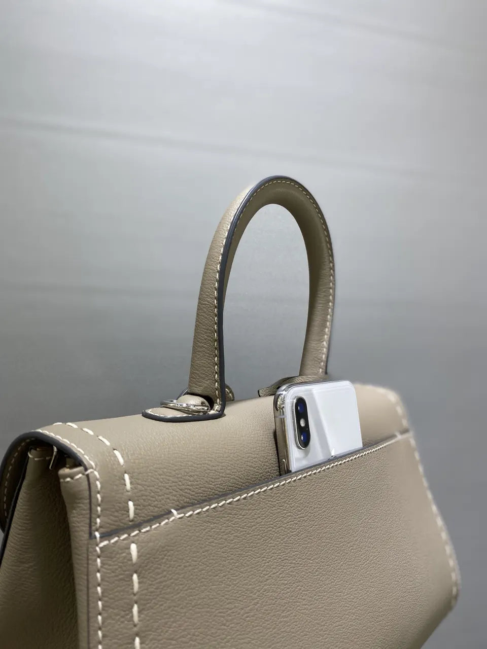 Delvaux Beige Stitching Brillant - Hình 4