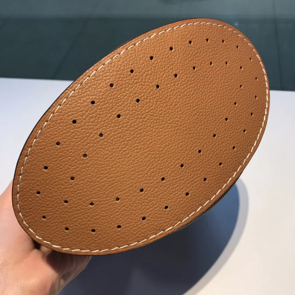 Delvaux Camel Pin Mini Bucket - Hình 9