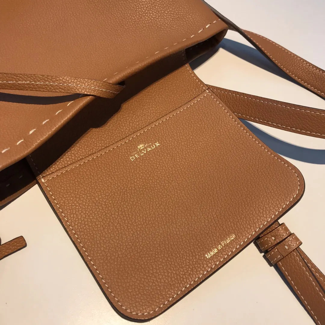 Delvaux Camel Pin Mini Bucket - Hình 7