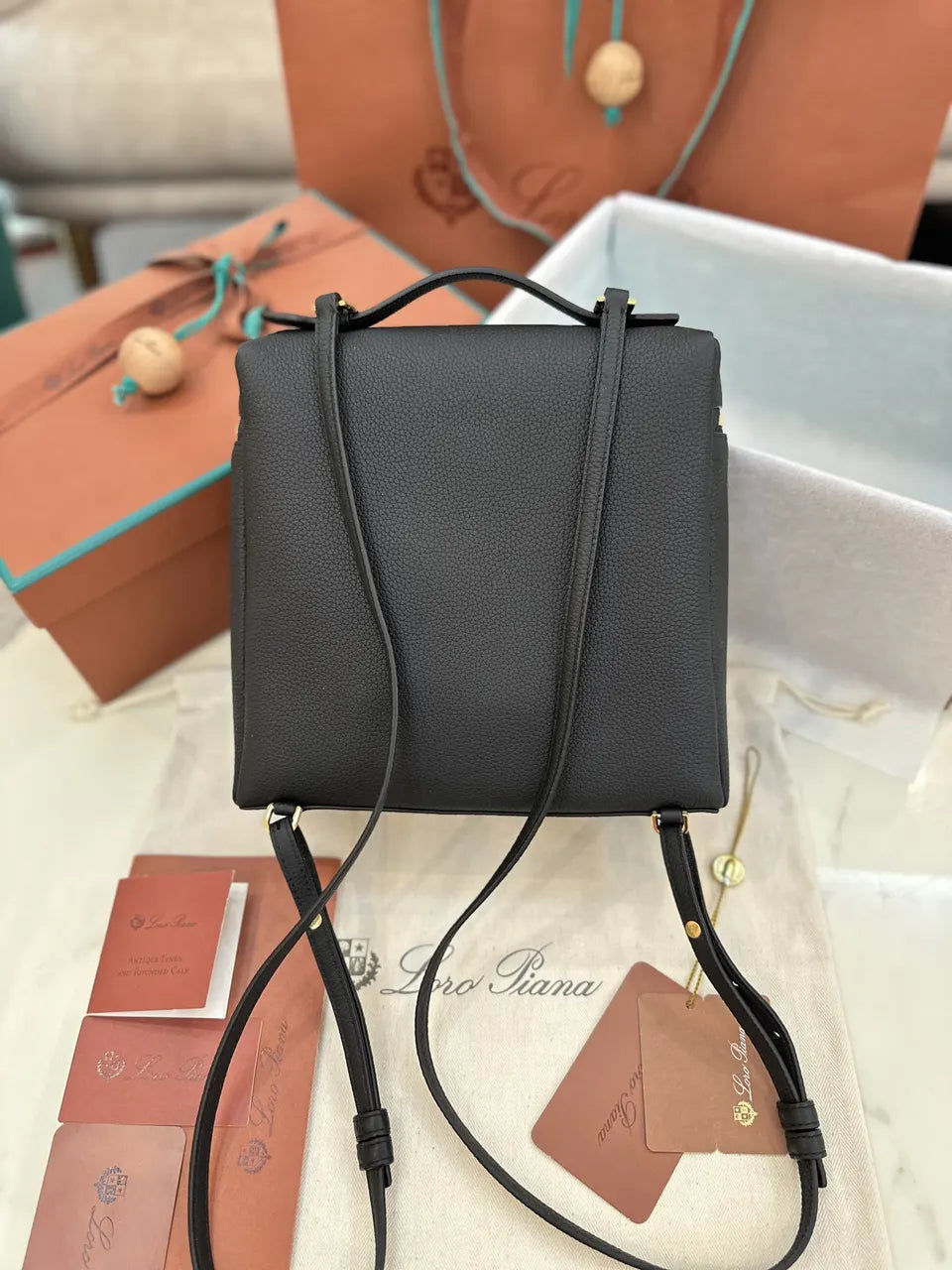 Loro Piana Black Leather Vanity Case - Hình 8
