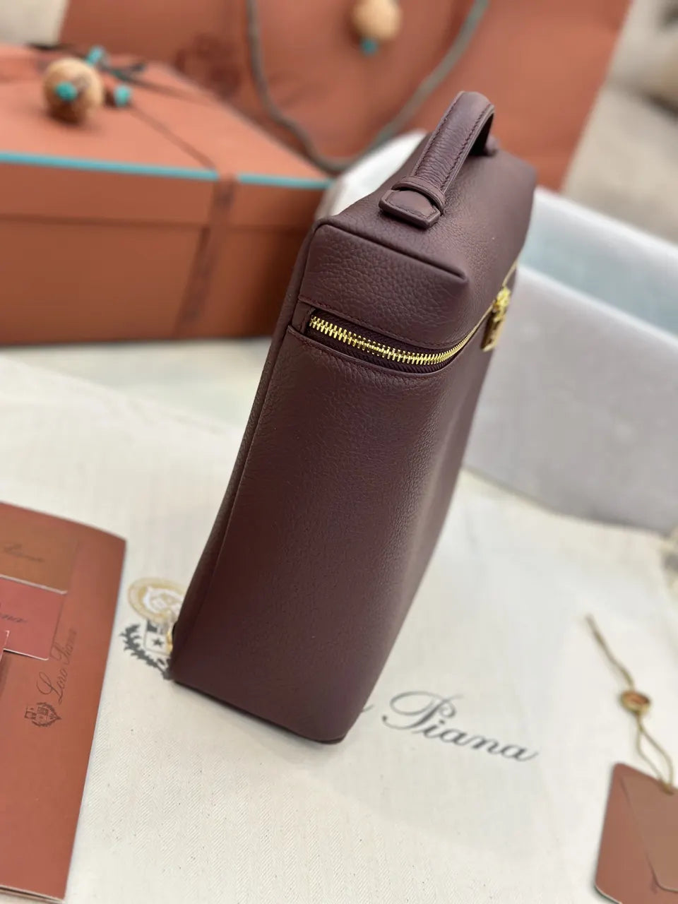 Loro Piana Plum Vanity Case - Hình 6