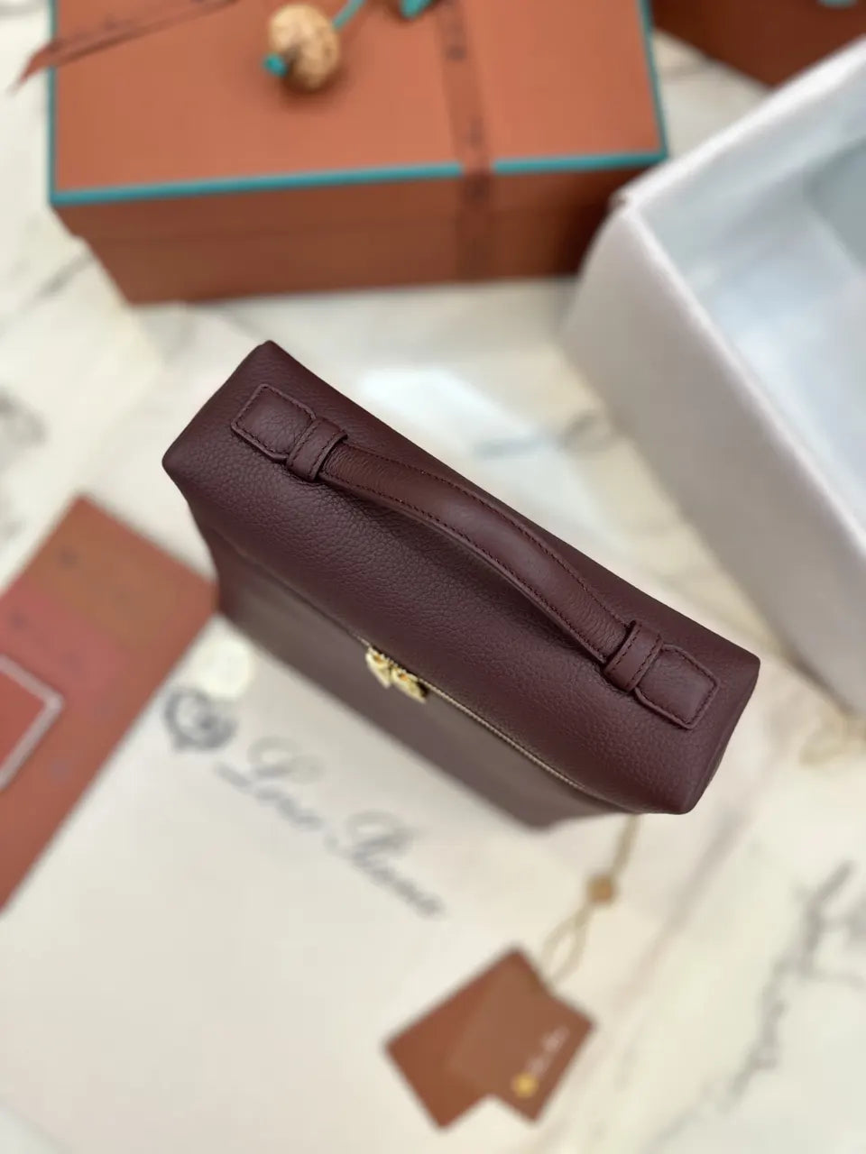 Loro Piana Plum Vanity Case - Hình 4