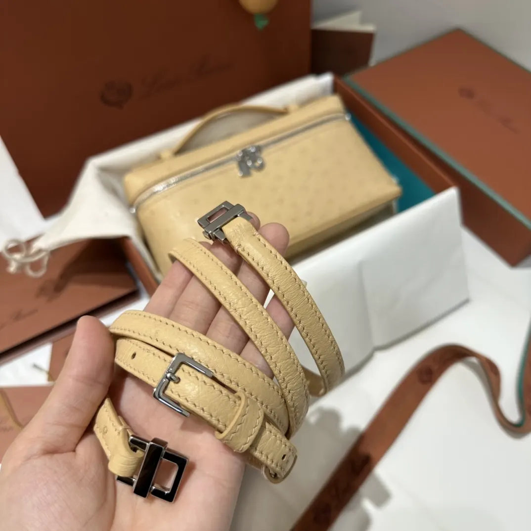 Loro Piana Cream Ostrich Vanity - Hình 5