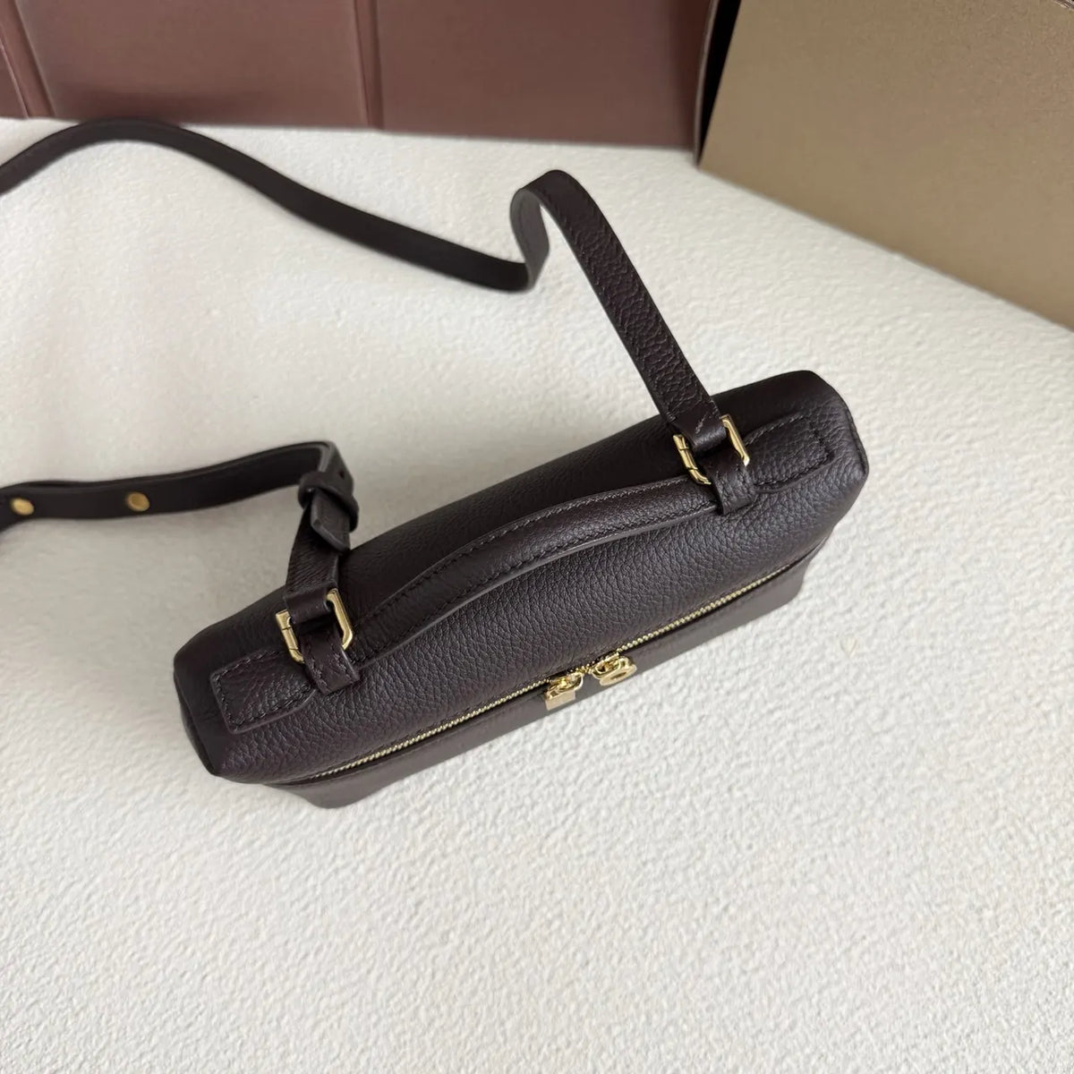 Loro Piana Espresso Leather Vanity - Hình 5