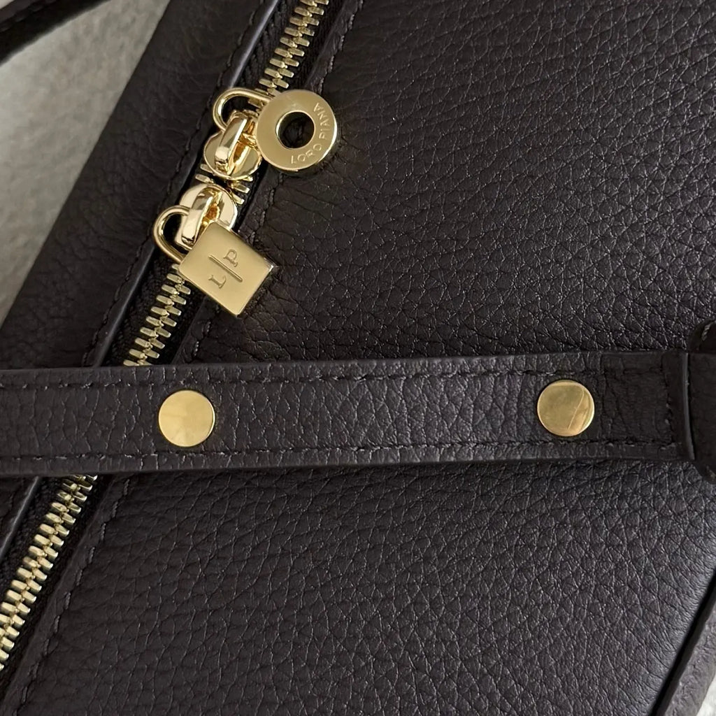Loro Piana Espresso Leather Vanity - Hình 7