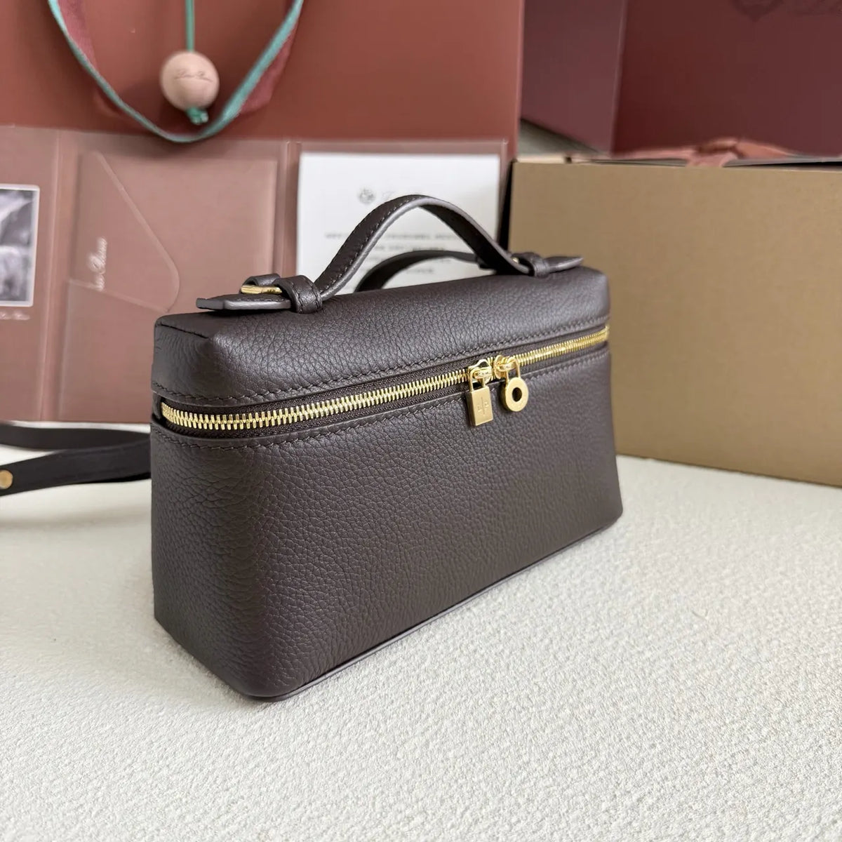 Loro Piana Espresso Leather Vanity - Hình 2