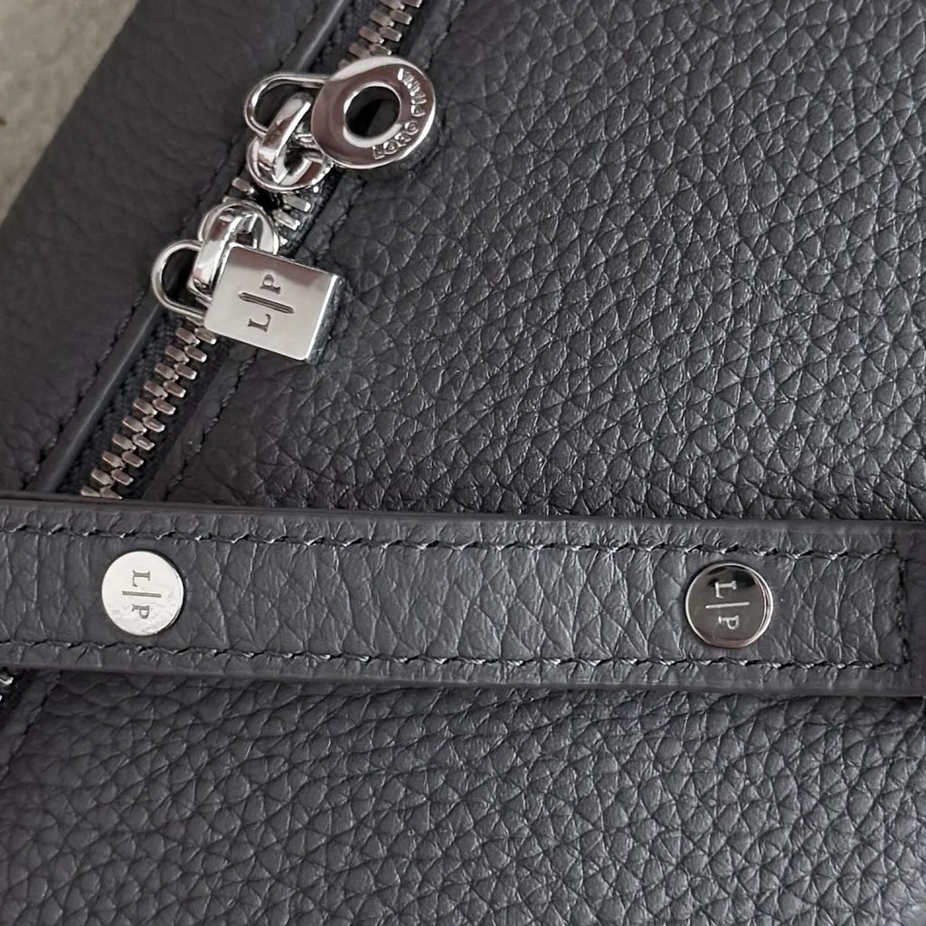 Loro Piana Slate Grey Leather Vanity - Hình 7