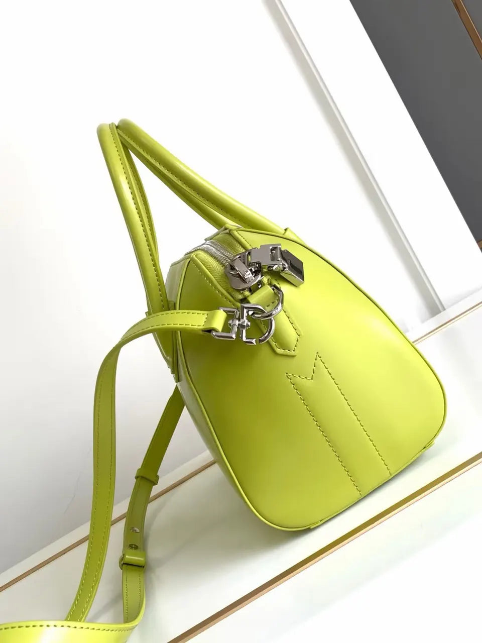 Givenchy Lime Green Satchel - Hình 2