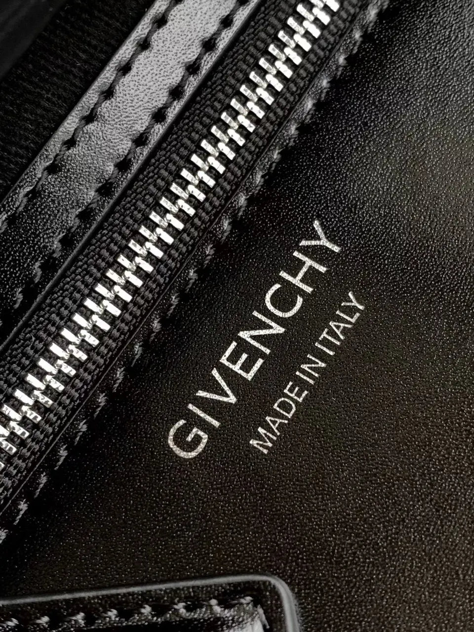 Givenchy Black Embossed Bag - Hình 9