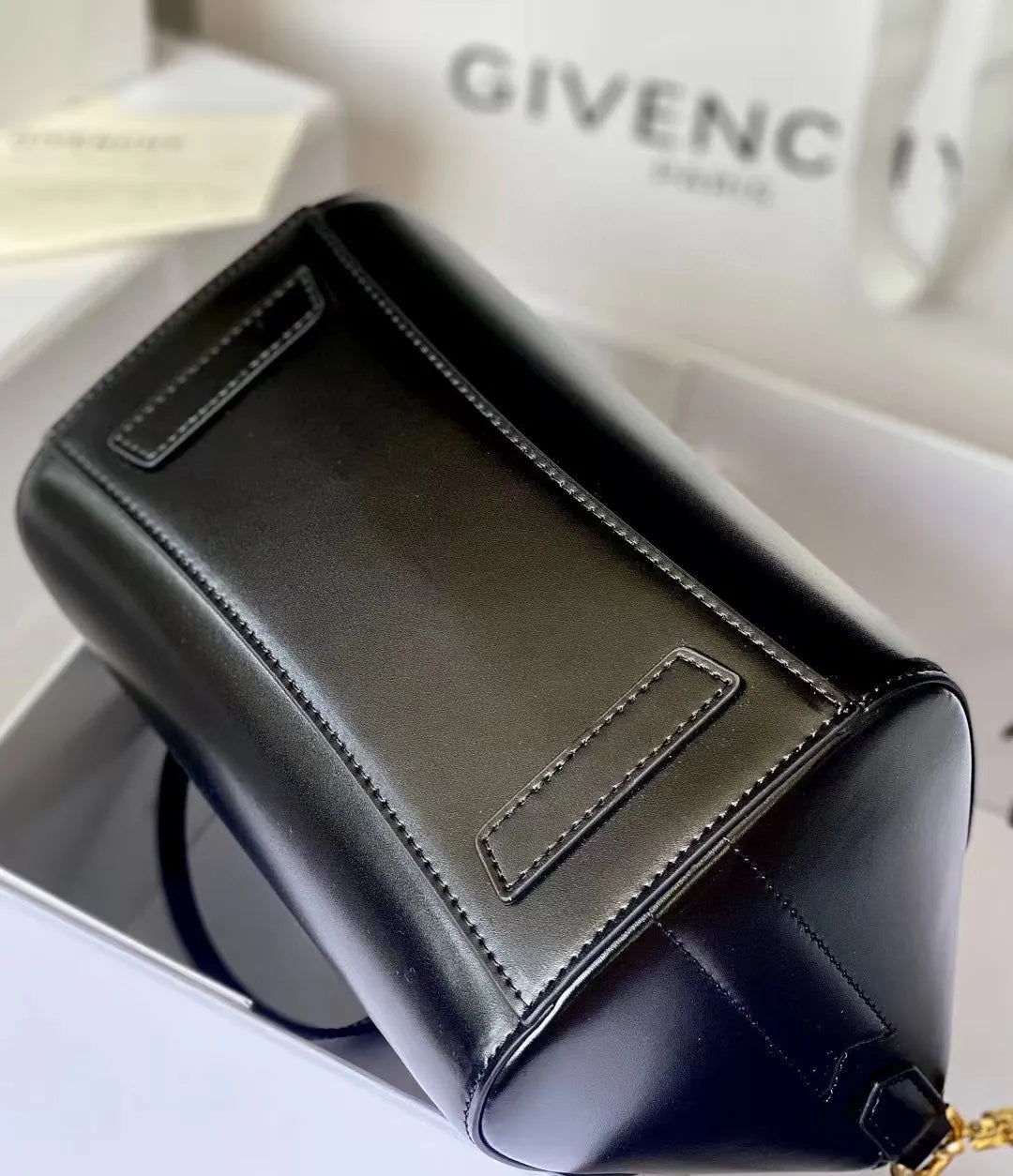 Givenchy Antigona Nano Black Leather Bag - Hình 4