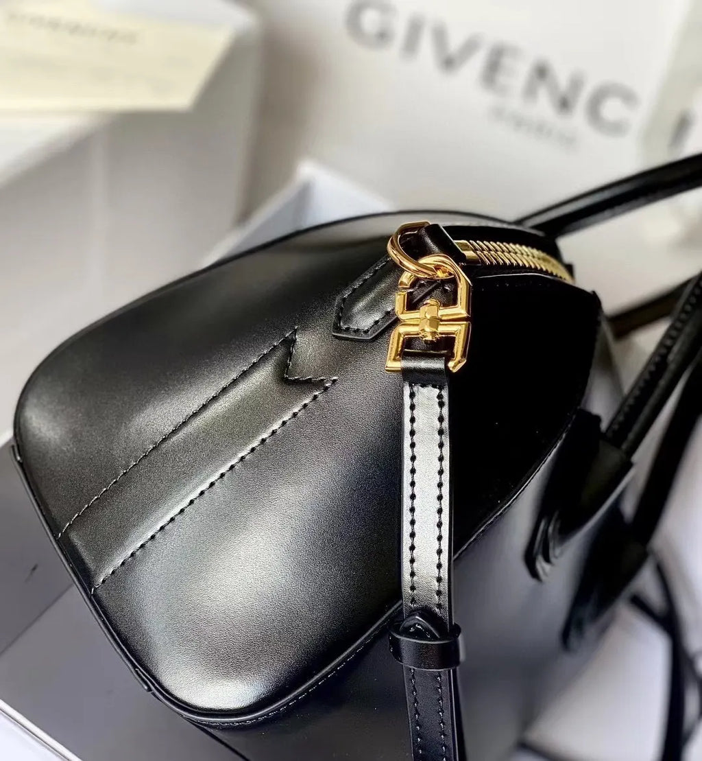 Givenchy Antigona Nano Black Leather Bag - Hình 3