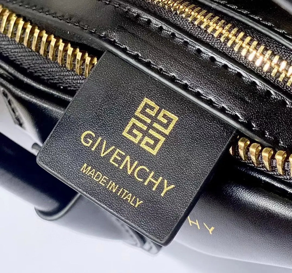 Givenchy Antigona Nano Black Leather Bag - Hình 8