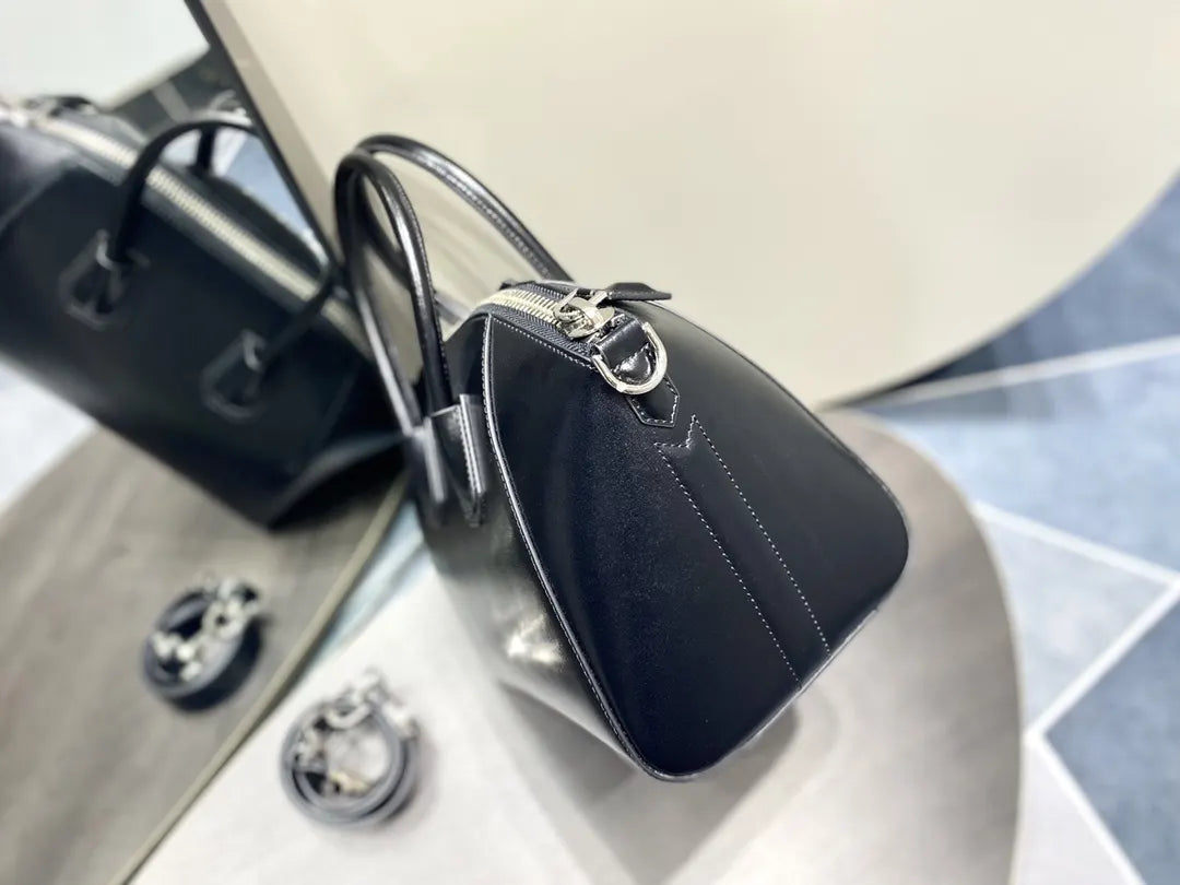 Givenchy Black Chain Satchel - Hình 4