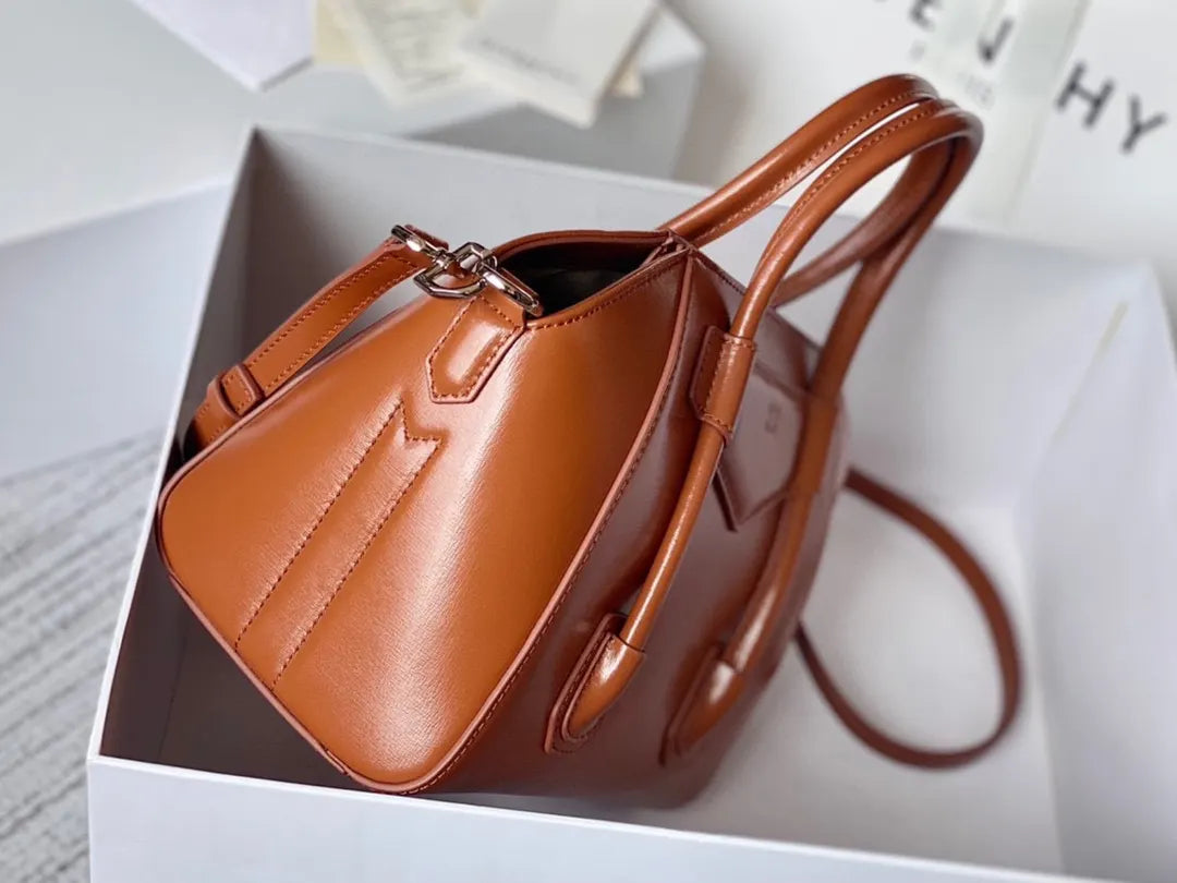 Givenchy Caramel Handbag - Hình 3