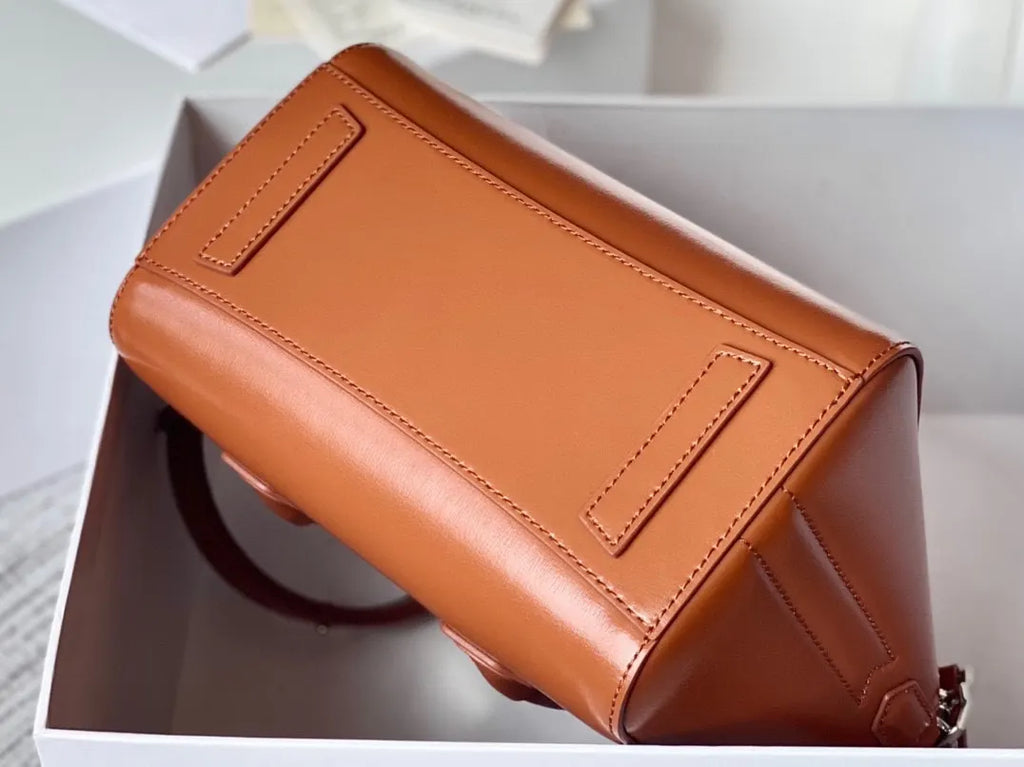 Givenchy Caramel Handbag - Hình 4