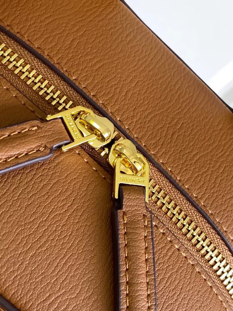Givenchy Antigona Mini Caramel - Hình 6