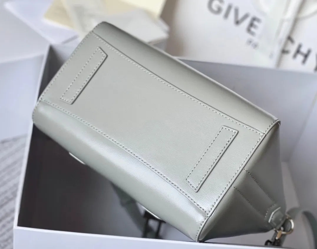 Givenchy Light Grey Nano - Hình 3