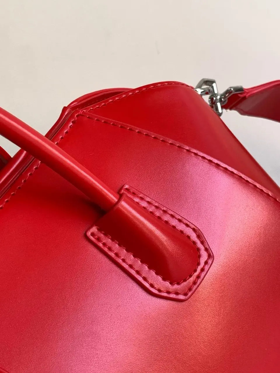 Givenchy Red Leather Handbag - Hình 7