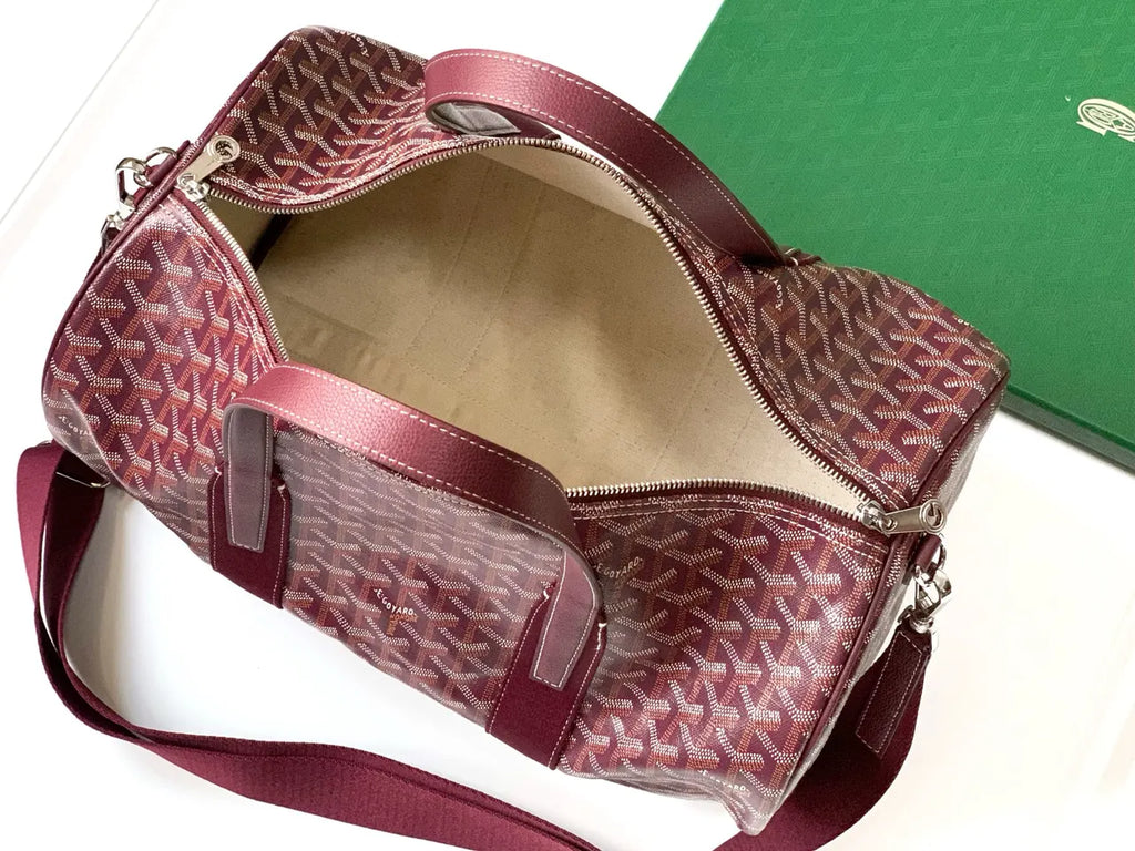 Goyard Burgundy Barrel Bag - Hình 8