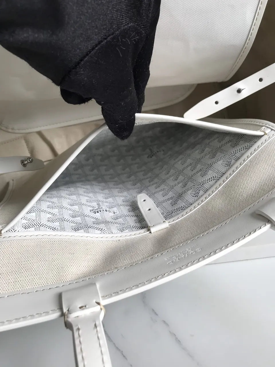 leather Goyard White Goyardine Tote - Hình 9