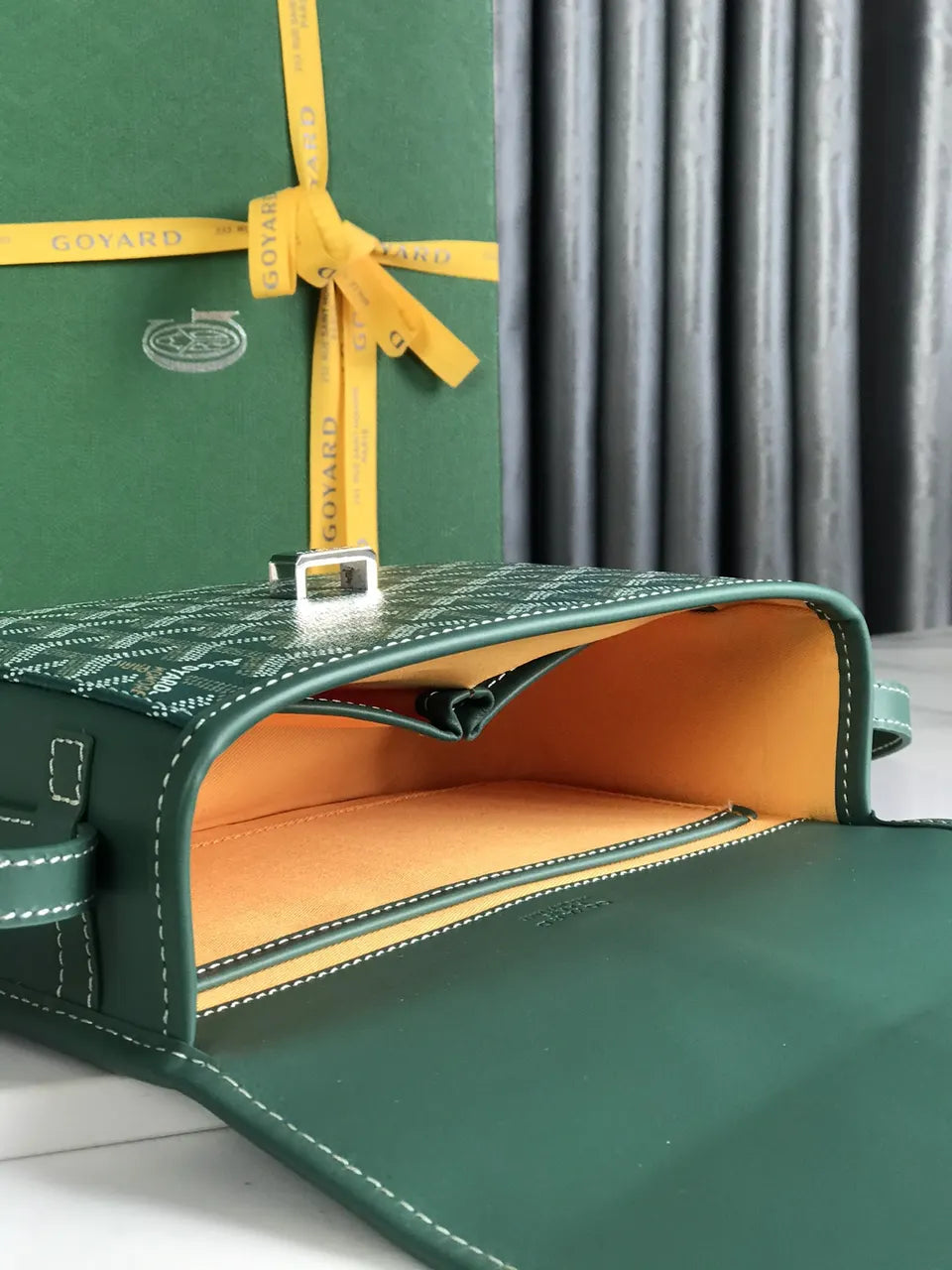signature Goyard Green Monte Carlo Bag - Hình 9