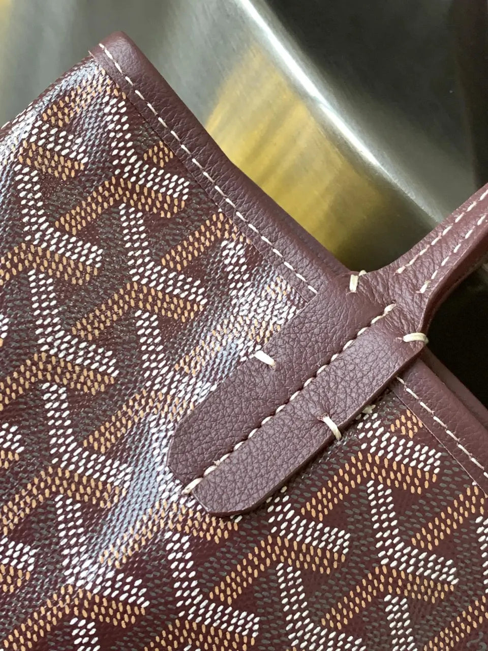 Goyard Plum Goyardine Tote - Hình 6