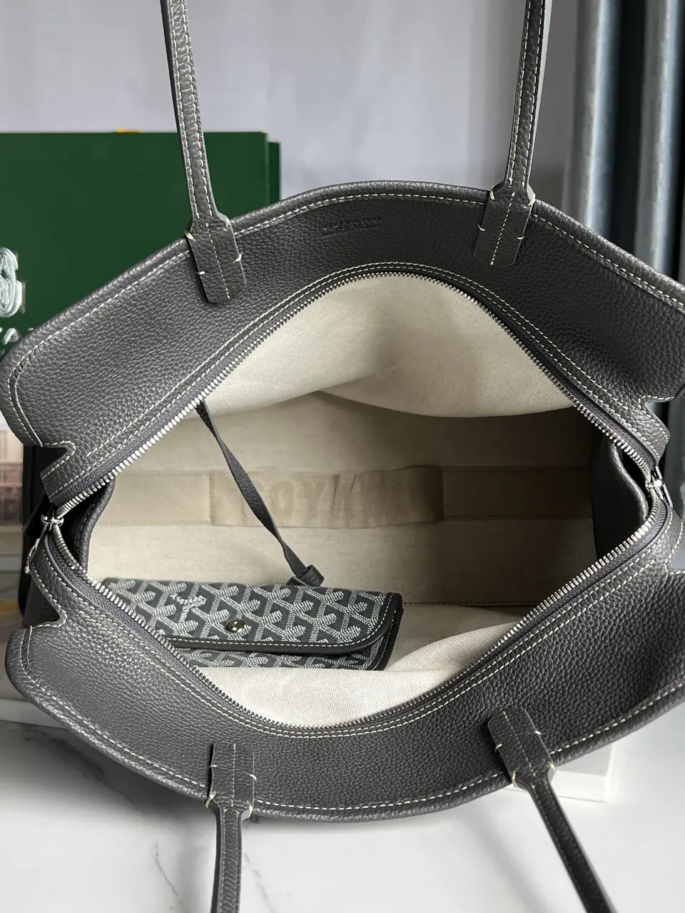 Goyard Gray Structured Tote - Hình 9