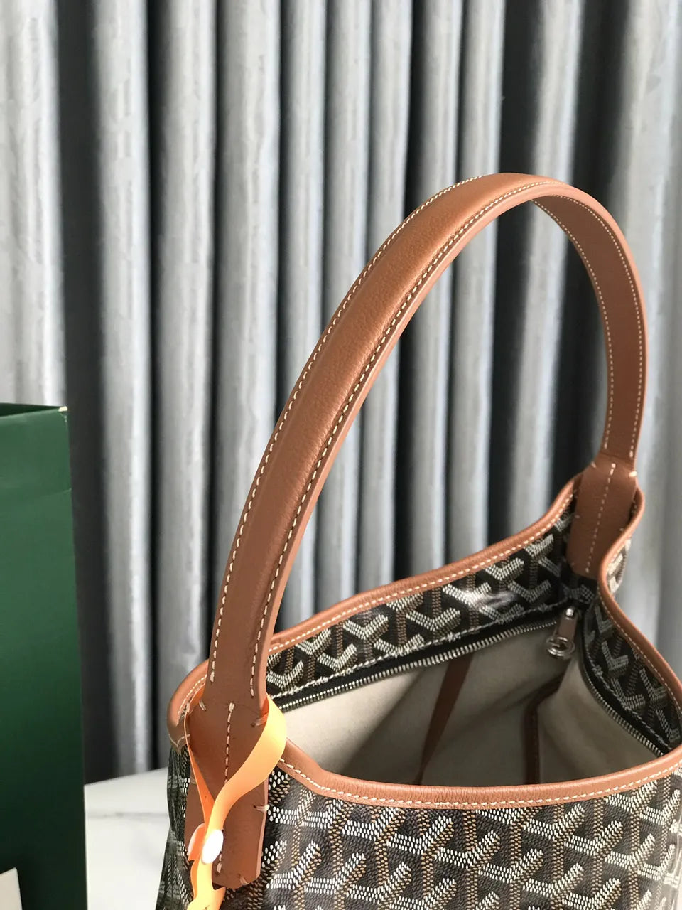 Goyard Hazel Brown Hobo Bag - Hình 3