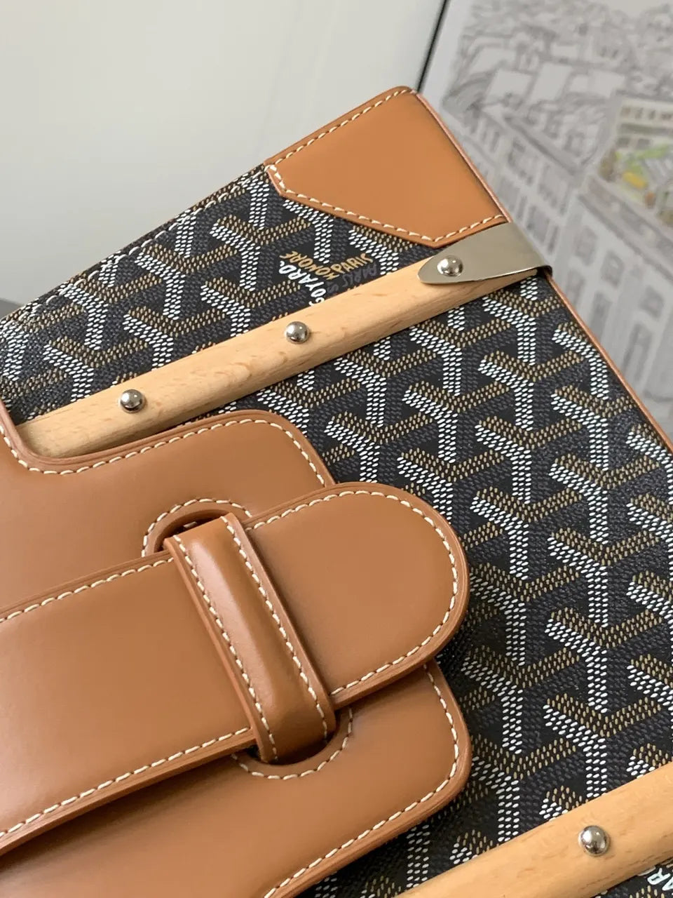 Goyard Tan Saigon Structure Bag - Hình 5