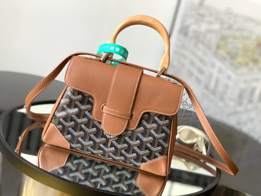 Goyard Tan Saigon Structure