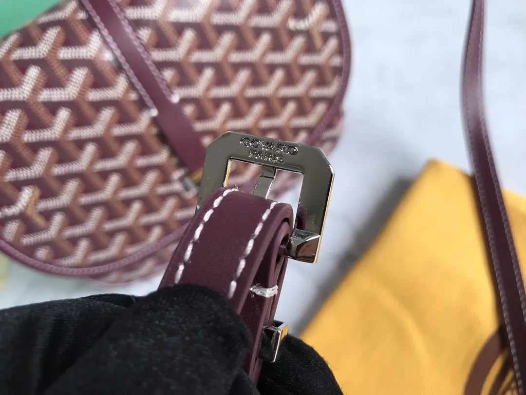 Goyard Plum Burgundy Saddle Bag - Hình 8