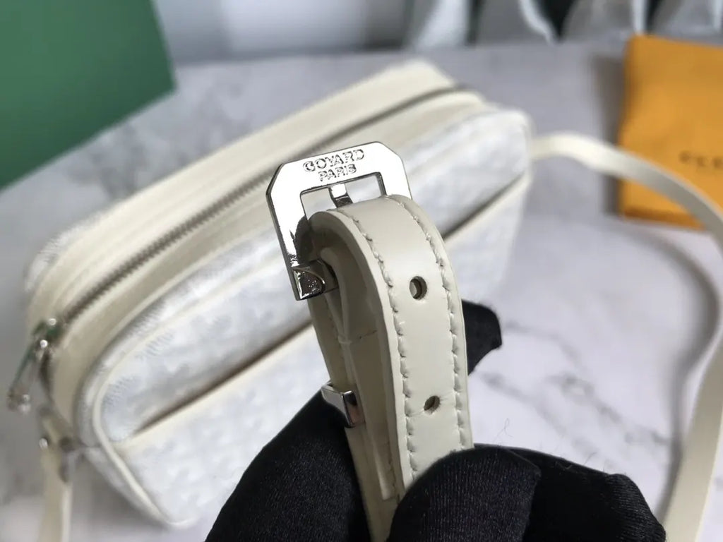 signature Goyard White Camera Bag - Hình 5
