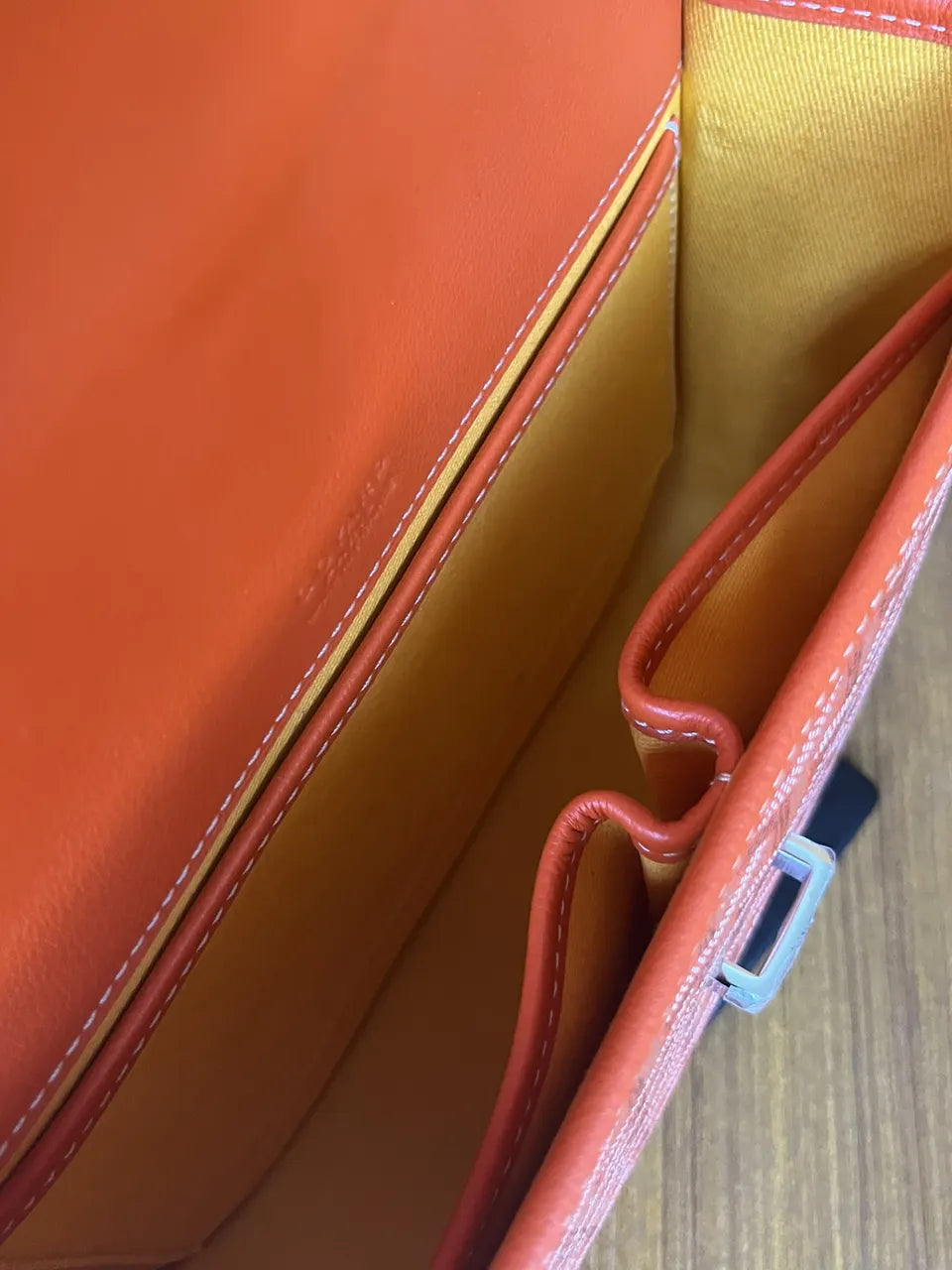 Goyard Orange Goyardine Saddle Bag - Hình 9