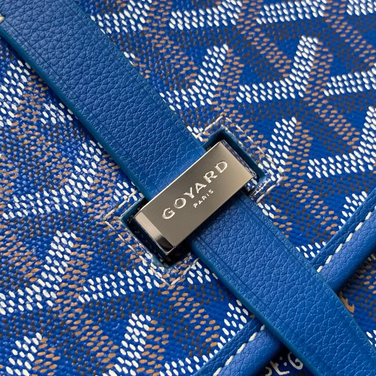 Goyard Sapphire Blue Camera Bag - Hình 5