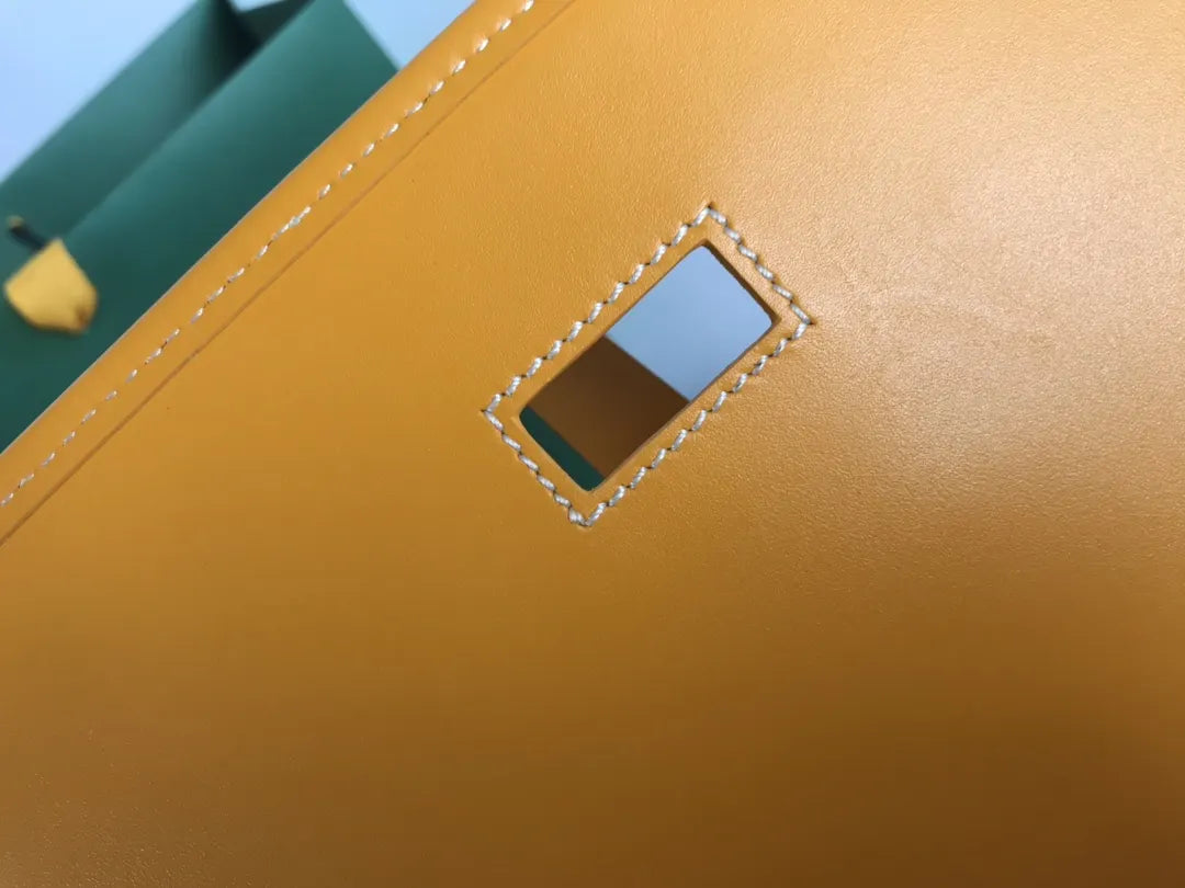Goyard Mustard Yellow Sac Postal - Hình 8