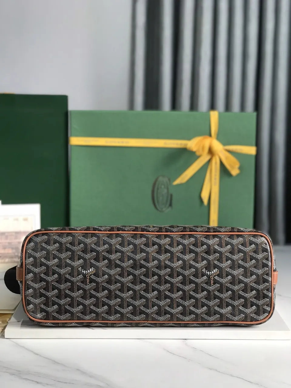 Goyard Brown Messenger Bag - Hình 8