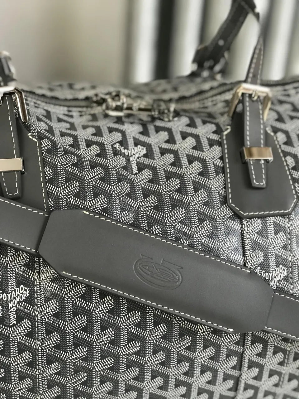 Goyard Black Monogram Travel Bag - Hình 9