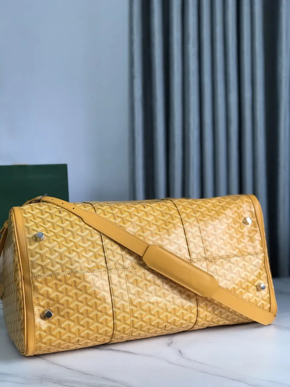 Goyard Yellow Travel Bag - Hình 3