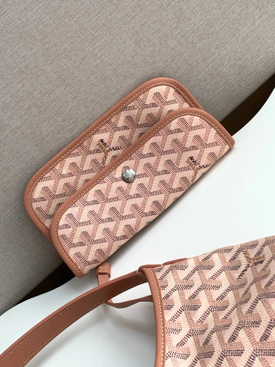 Goyard St. Louis Pink Bag - Hình 9