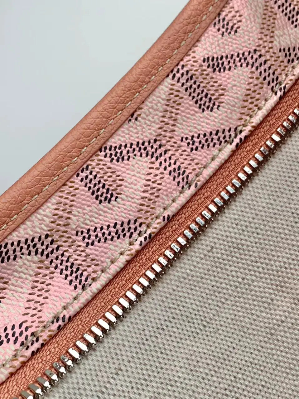 Goyard St. Louis Pink Bag - Hình 8