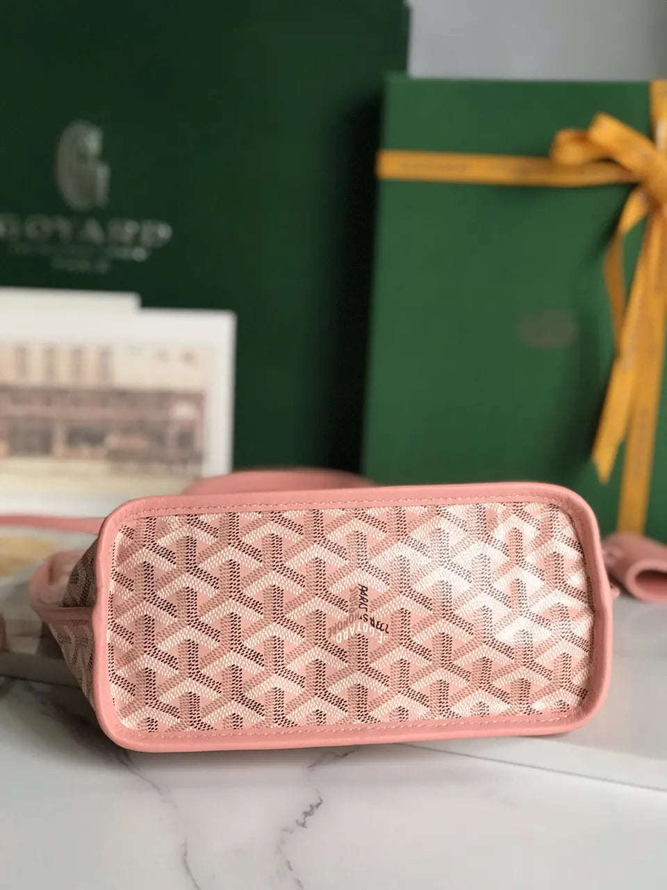 Goyard Rose Salmon Artois MM - Hình 4