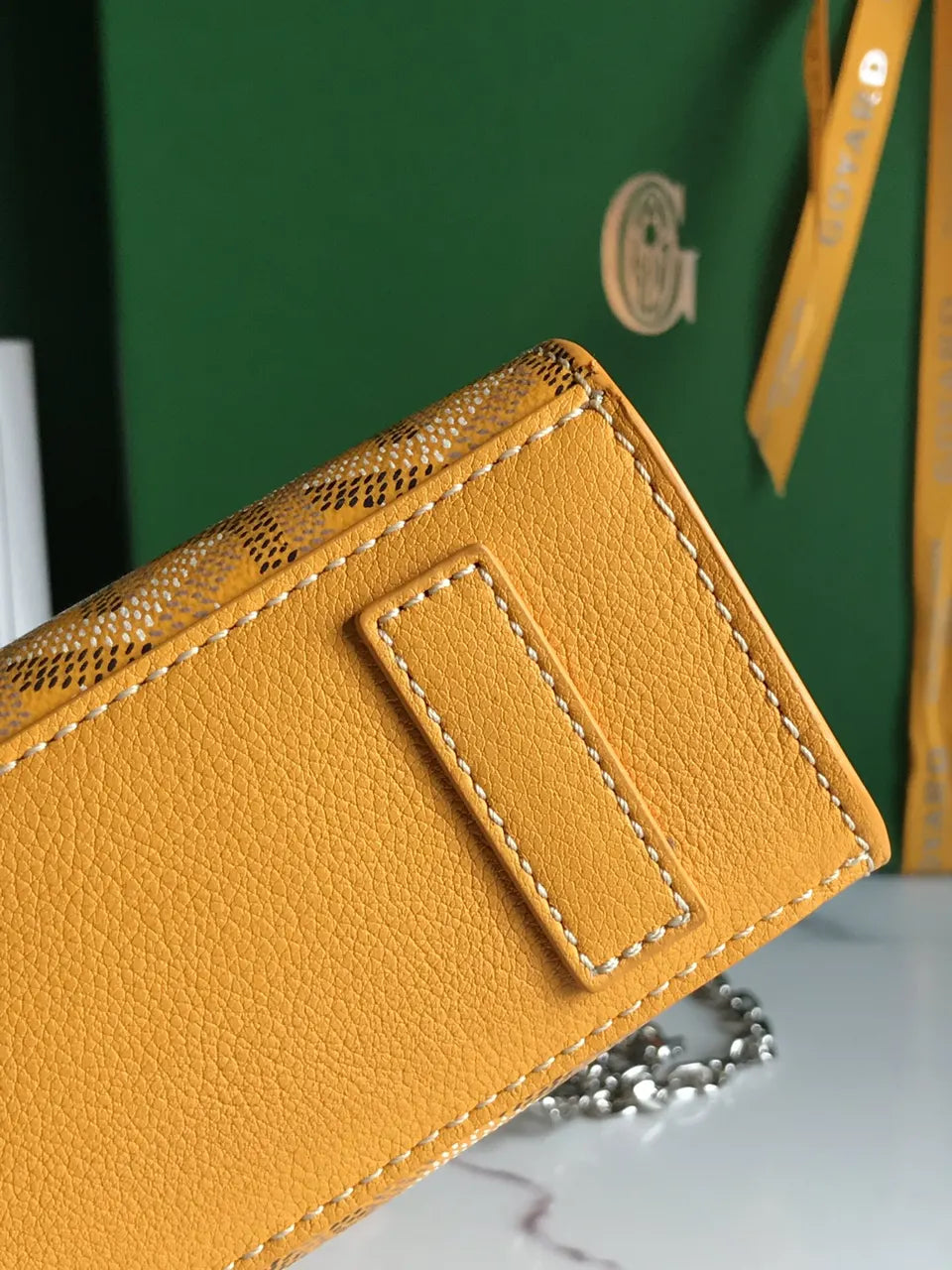 Goyard Yellow Saigon Soft Bag - Hình 4
