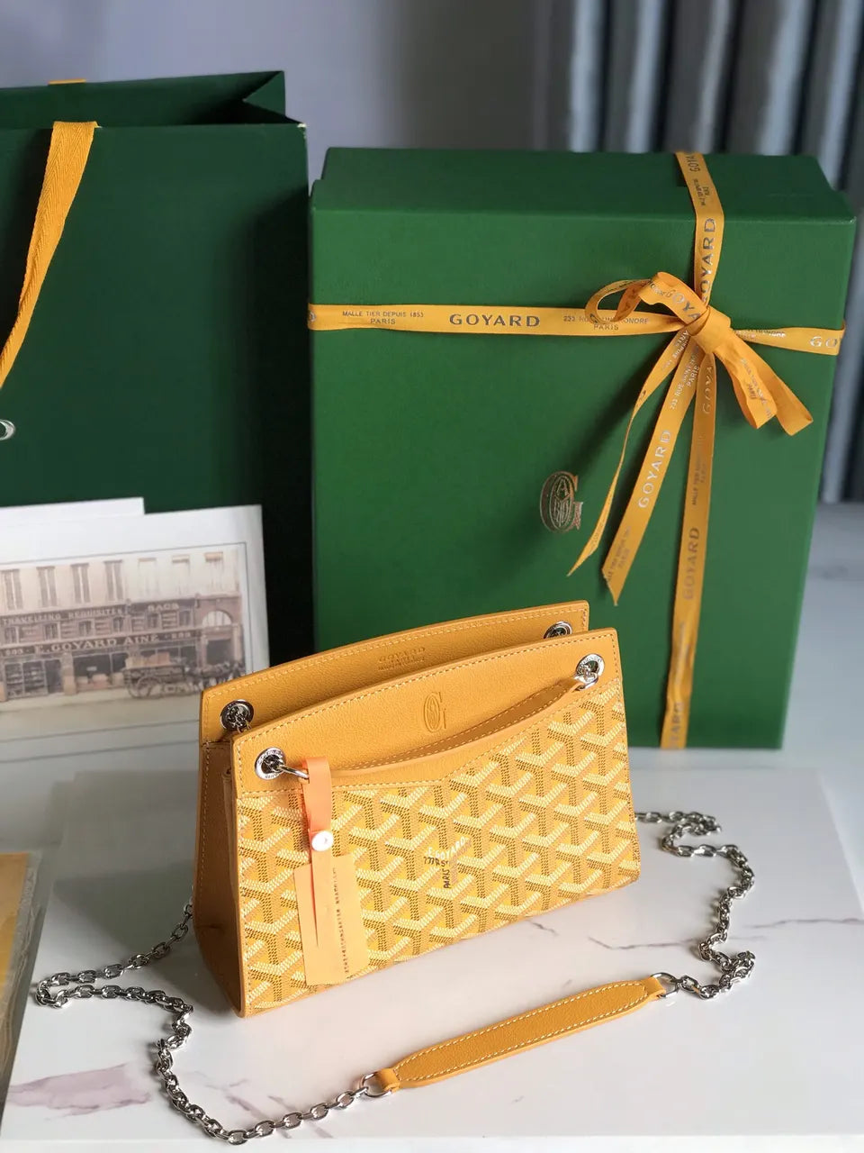 Goyard Yellow Saigon Soft Bag - Hình 9