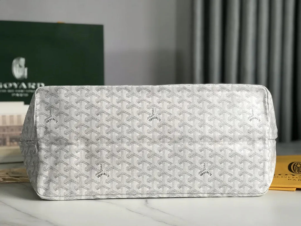 Goyard White St. Louis GM - Hình 7