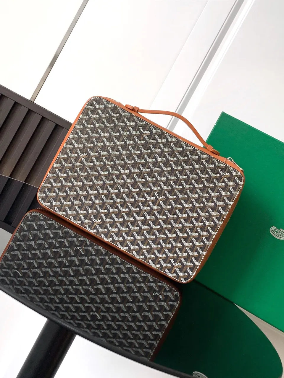 Goyard Brown Document Holder - Hình 2