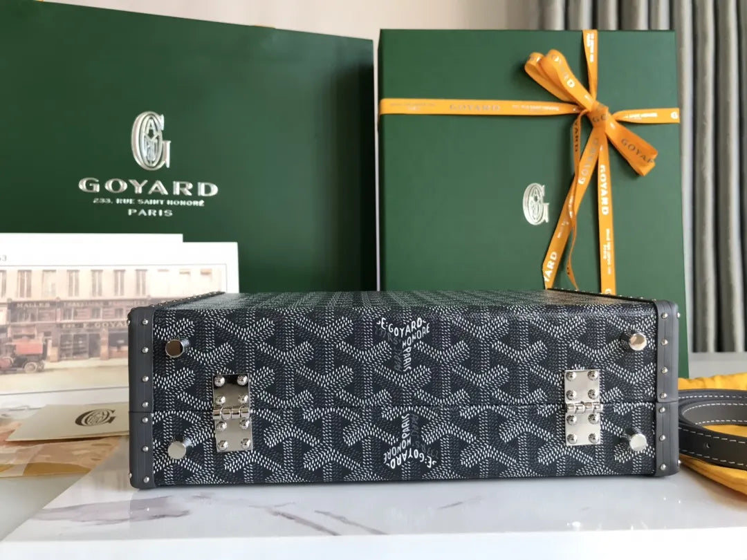 Goyard Gray Case Bag - Hình 3